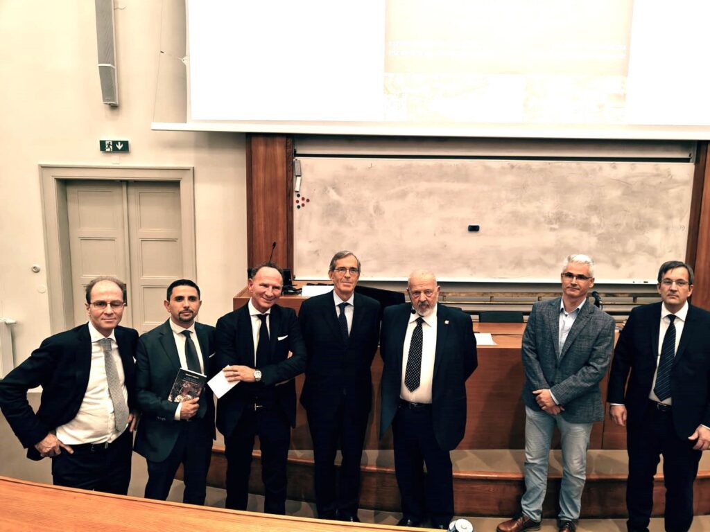 ET CETERA | Dialogy: Franco Cardini v rozhovoru s Francescem Augustem Razettem, Praha, říjen 2024.