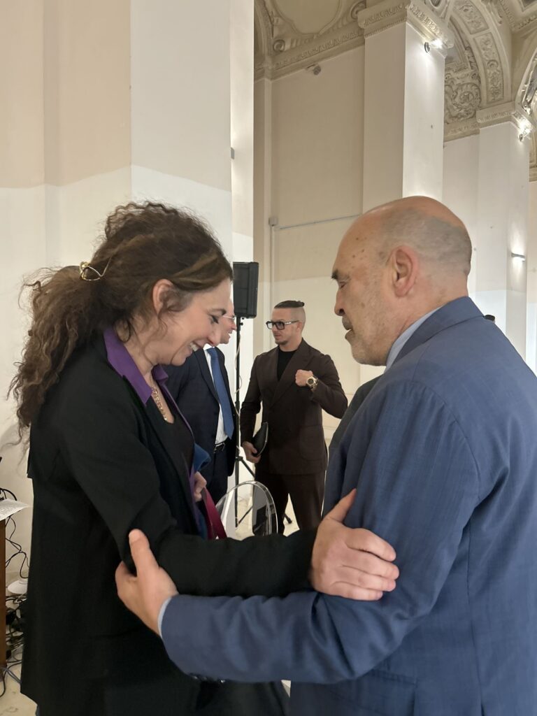 ET CETERA | Dialogy: Giordano Bruno Guerri v rozhovoru s Francescem Augustem Razettem, Praha, 27. 2. 2026.