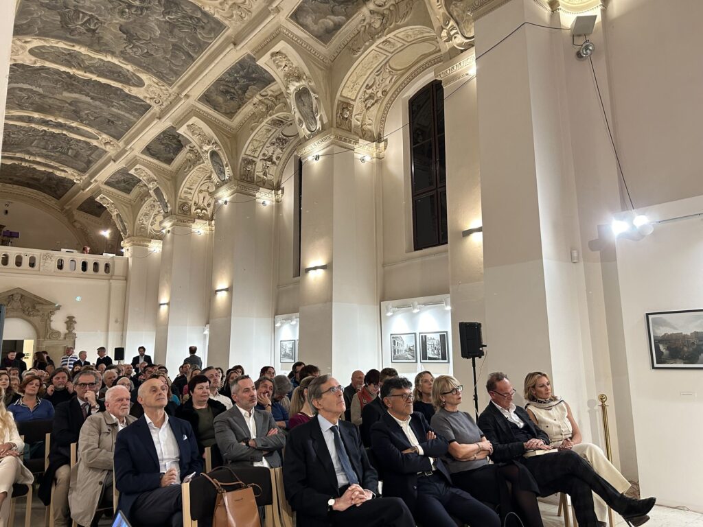 ET CETERA | Dialogy: Marcello Veneziani v rozhovoru s Francescem Augustem Razettem, Praha, 27. 3. 2025.