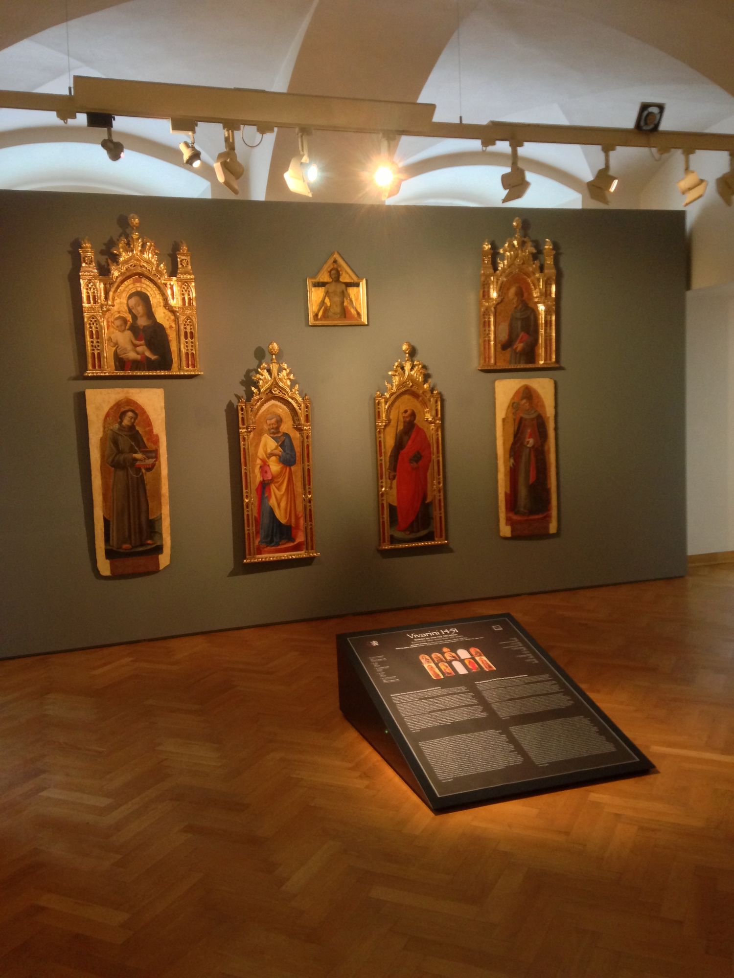 Vivarini 1451: setkání po více než sto letech – pohled do výstavy, Národní galerie, Praha 2013.